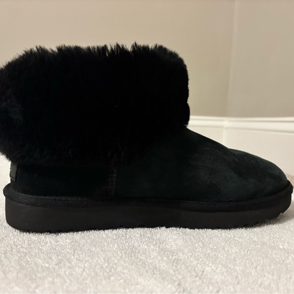 Ugg Women's Black Suede Fur-Lined Ankle Boot
